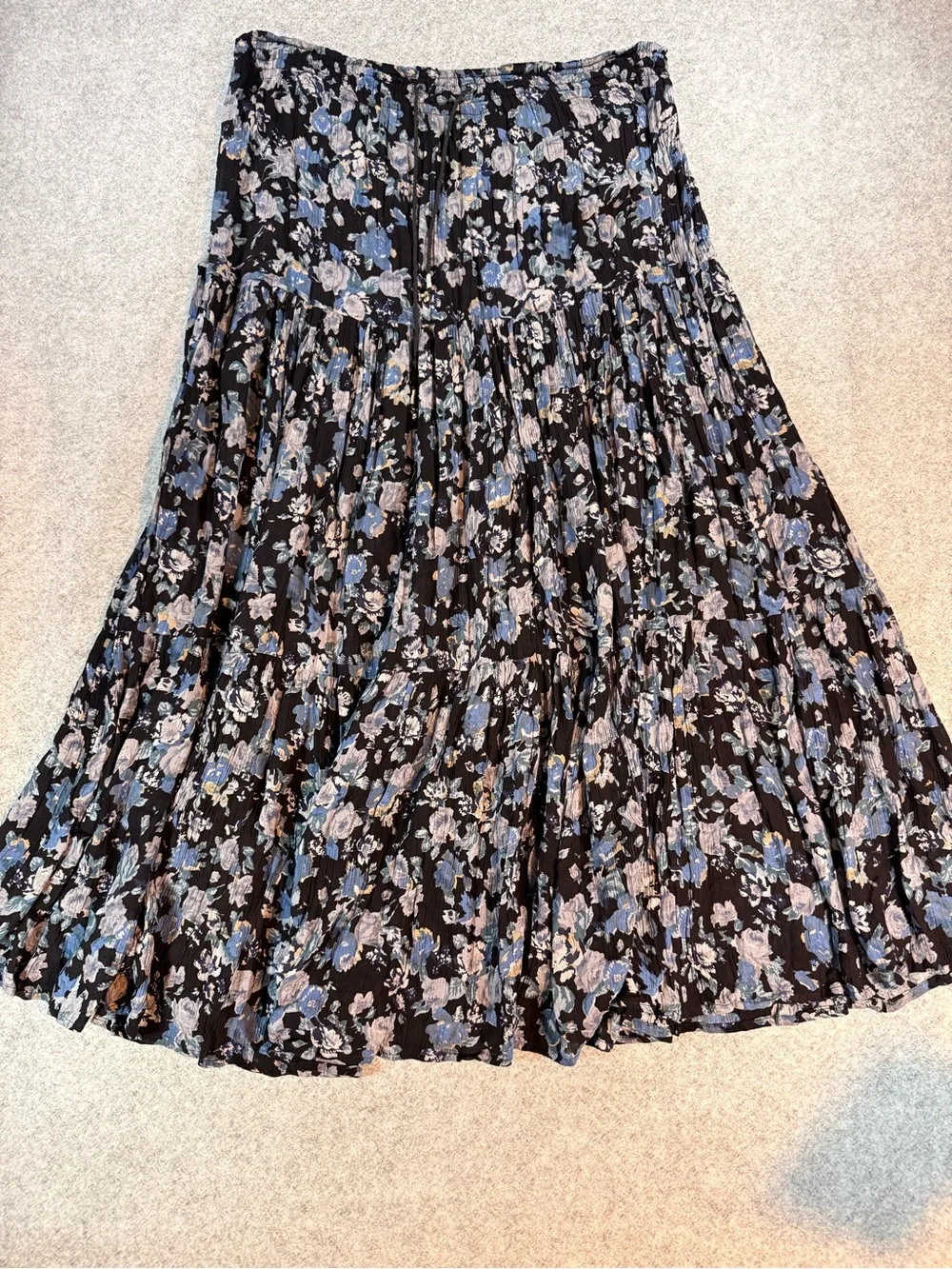 Indira Black Blue Floral Tiered Boho Midi Skirt Drawstring Waist Rayon